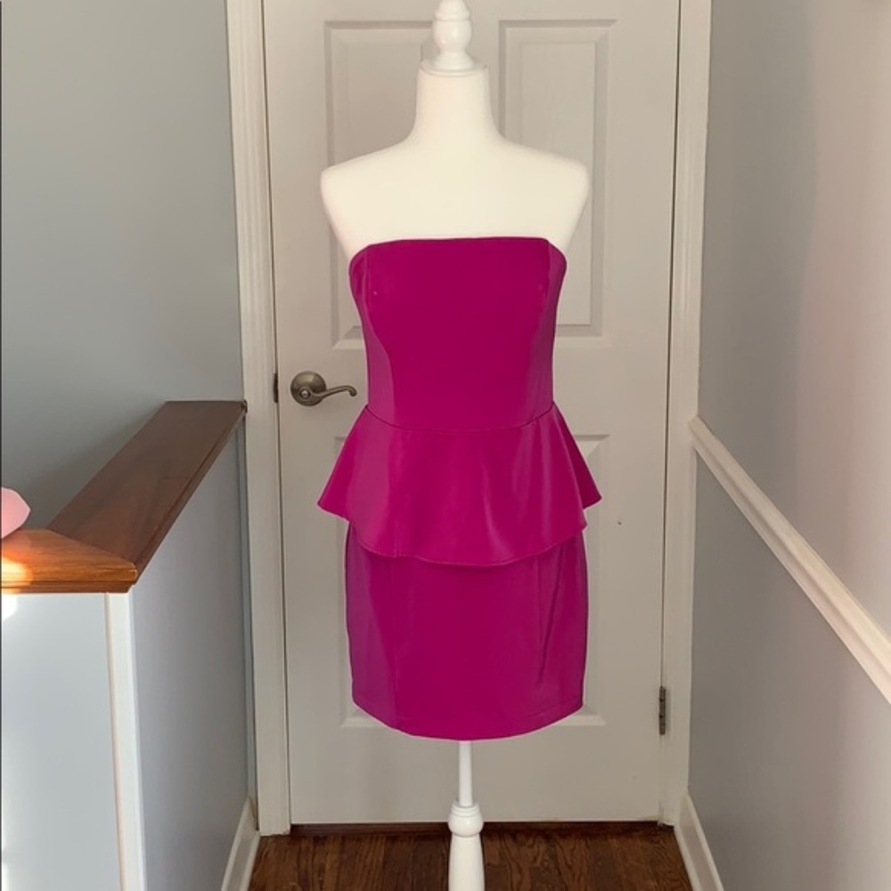 Guess Strapless Peplum Dress